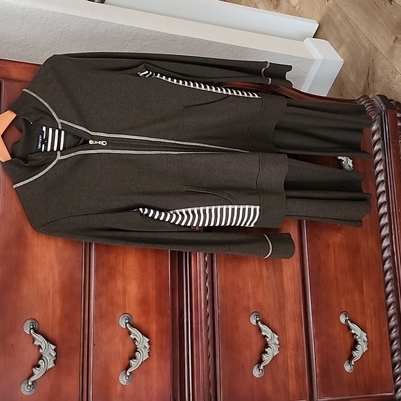 NWT Karen Kane casual jacket and pants set - Picture 5 of 6